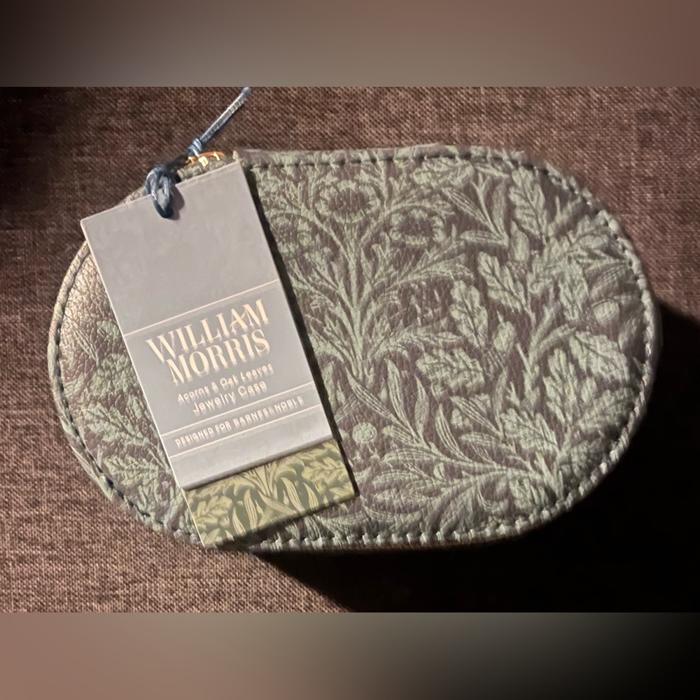 NWT 1800’S ARTIST WILLIAM MORRIS PRINTED “ACORNS & OAK LEAVES” JEWELRY BOX! - Picture 3 of 9